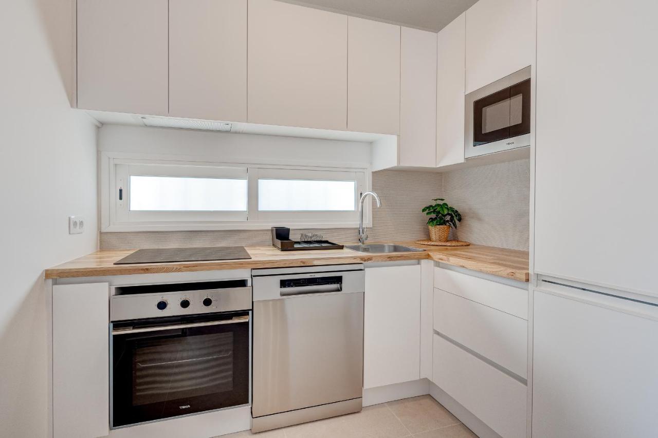 Good Mood - Sunny Seaview Apartment กาเยาซัลวาเค ภายนอก รูปภาพ